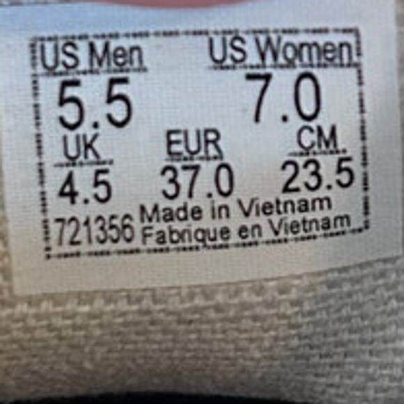 Vans Off The Wall - Classic Slip-On Checkeredboard - Black/Gray - Women's - 7 - Picture 9 of 9